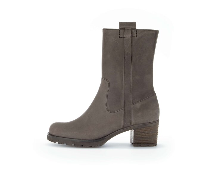 Sportliche Stiefelette braun #0