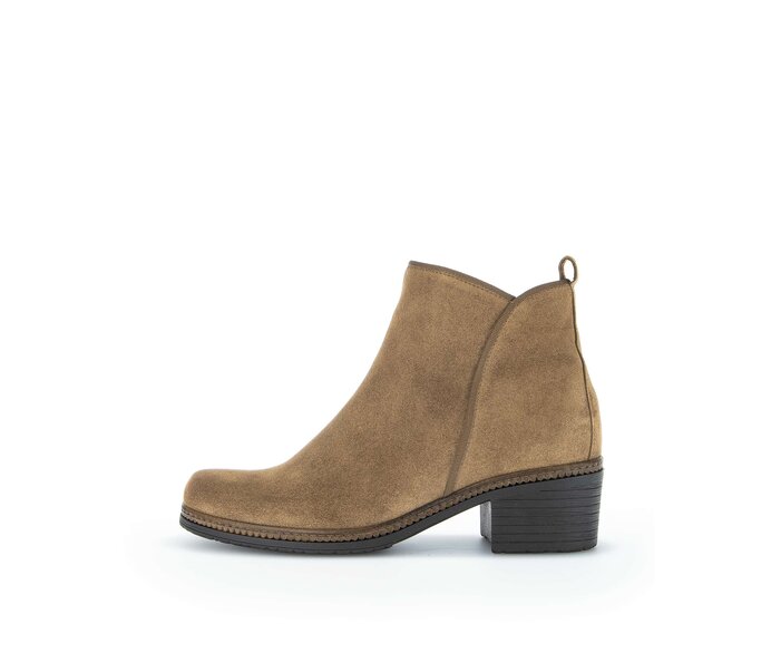 Sportliche Stiefelette braun #0