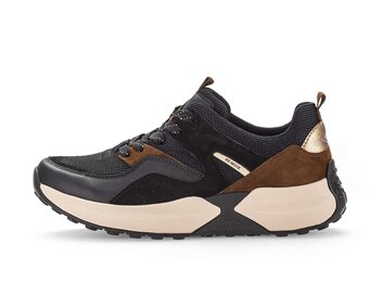 Low sneaker black