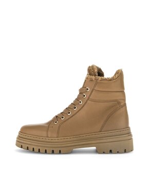 Winter ankle boot brown