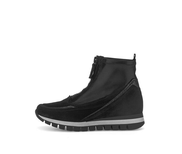Sportliche Stiefelette schwarz #0