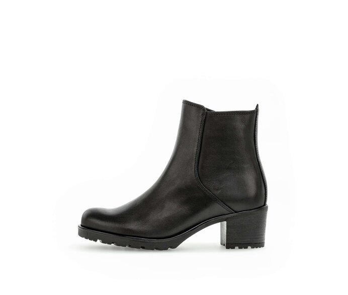 Plateau Stiefelette schwarz #0