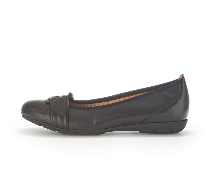 Sportieve ballerina 54.165.27 Glad leer zwart Gabor