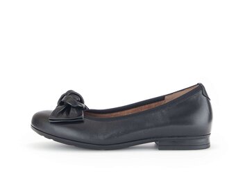 Elegante ballerina zwart