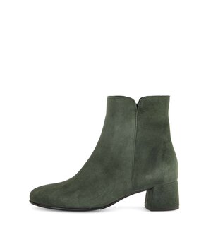 Elegant ankle boot green