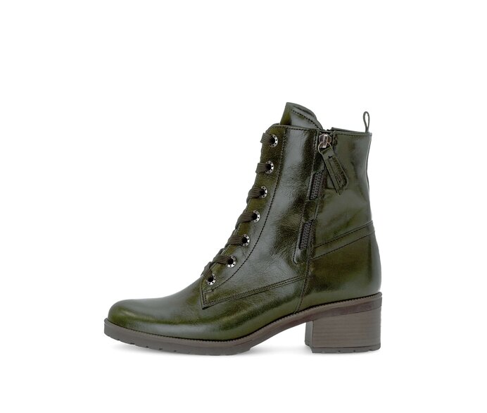 Enkellaarsjes met veter 52.815.63 Glad leer groen