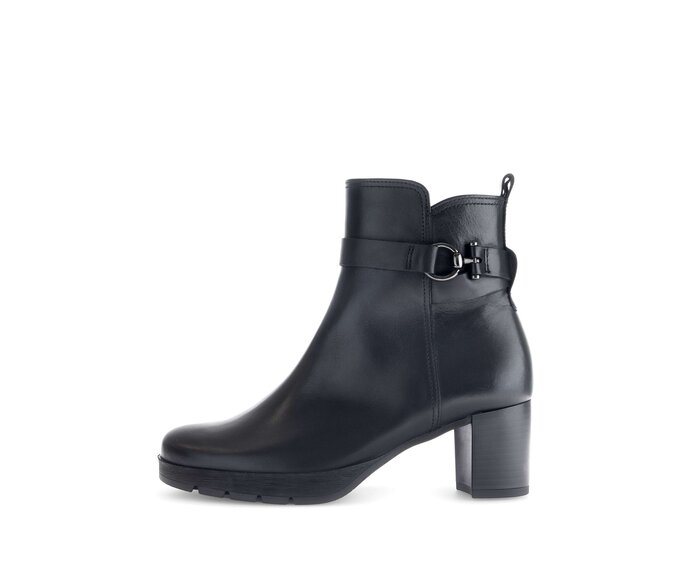 Plateau Stiefelette schwarz #0