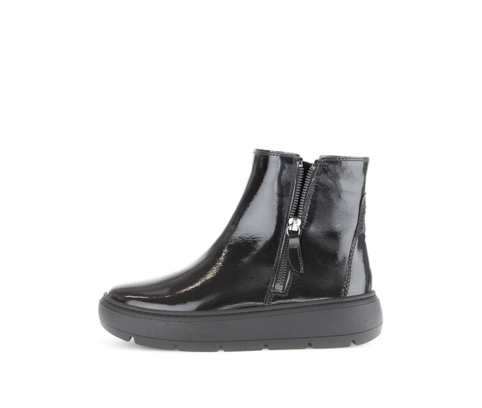 Sportliche Stiefelette schwarz #0