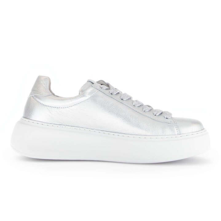 Sneaker low silber #1