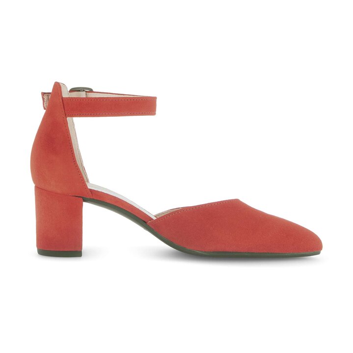 Escarpins à bride rouge #1