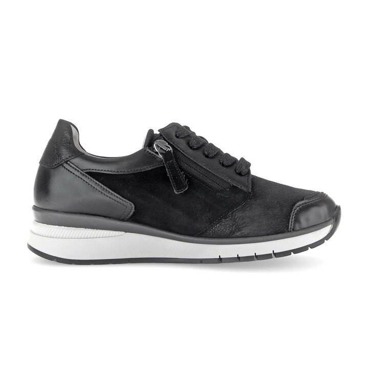 Sneaker low schwarz #1