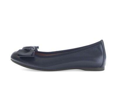 Eleganter Ballerina blau