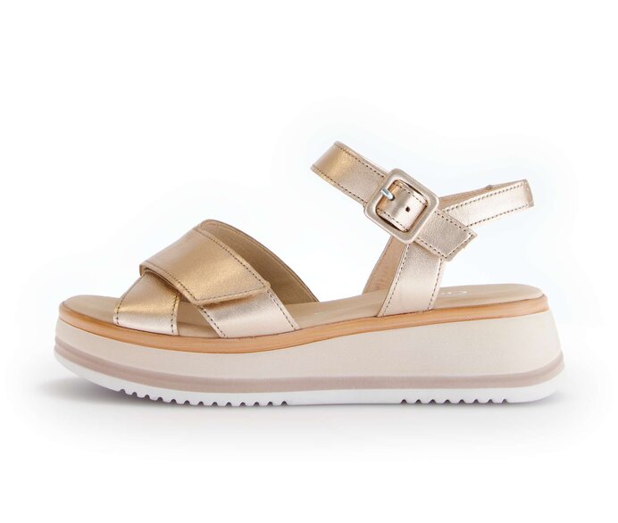 Sandale met plateauzool goud #0