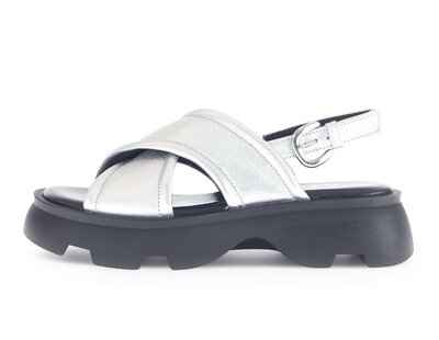 Sandalo con cinturino argento