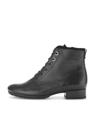 Stivaletto stringato nero
