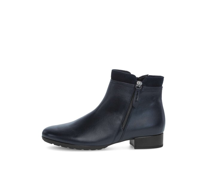 Sportliche Stiefelette blau #0