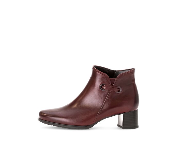 Sportliche Stiefelette Rot #0
