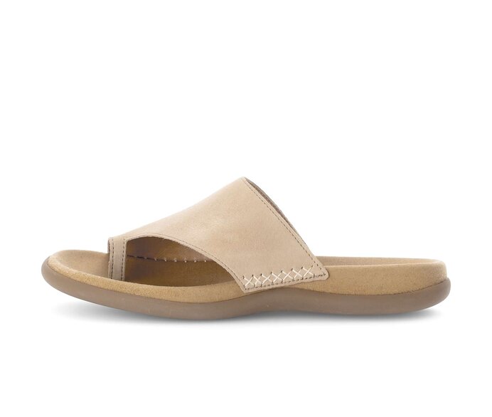  p18557196 beige #0