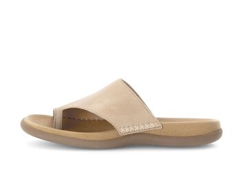  p18557196 beige