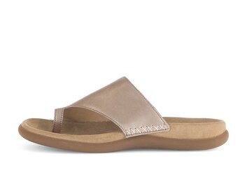  p18557200 beige