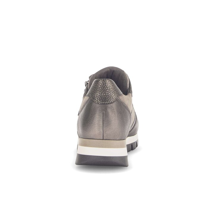 Sneaker low braun #3