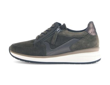 Sneaker low grün