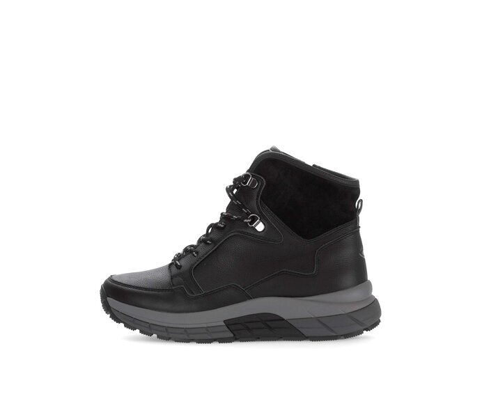 Sportliche Stiefelette schwarz #0