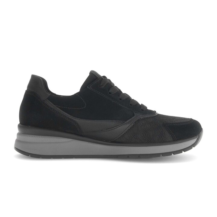 Sneaker low schwarz #1