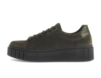 Sneaker low grün