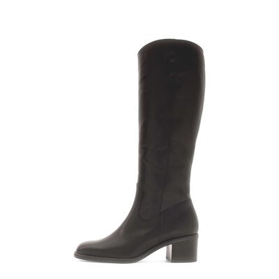 Eleganter Stiefel braun
