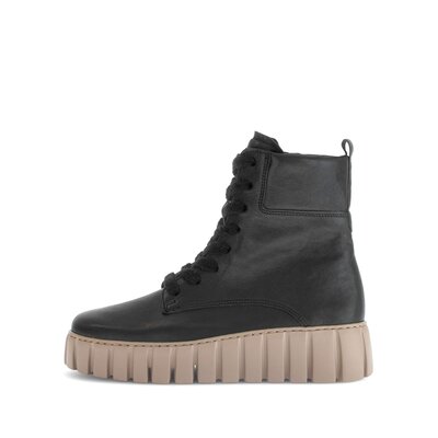 Plateau Stiefelette schwarz