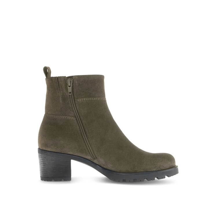 Sportliche Stiefelette grün #1