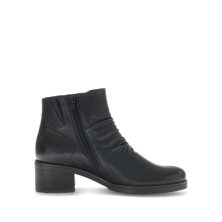 Elegante Stiefelette schwarz #1