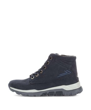 Sneaker high blau