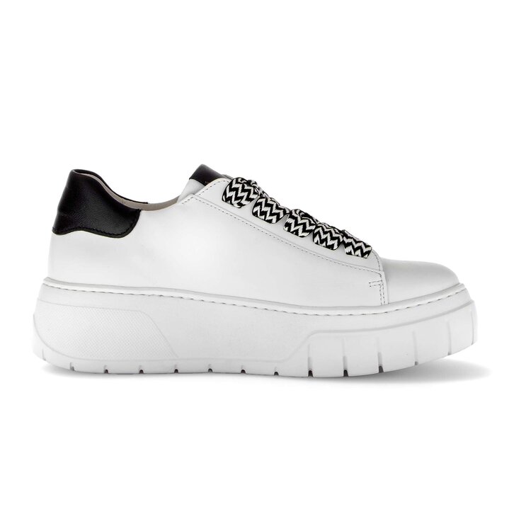 Sneaker low weiß #1