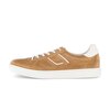 Lage sneaker bruin