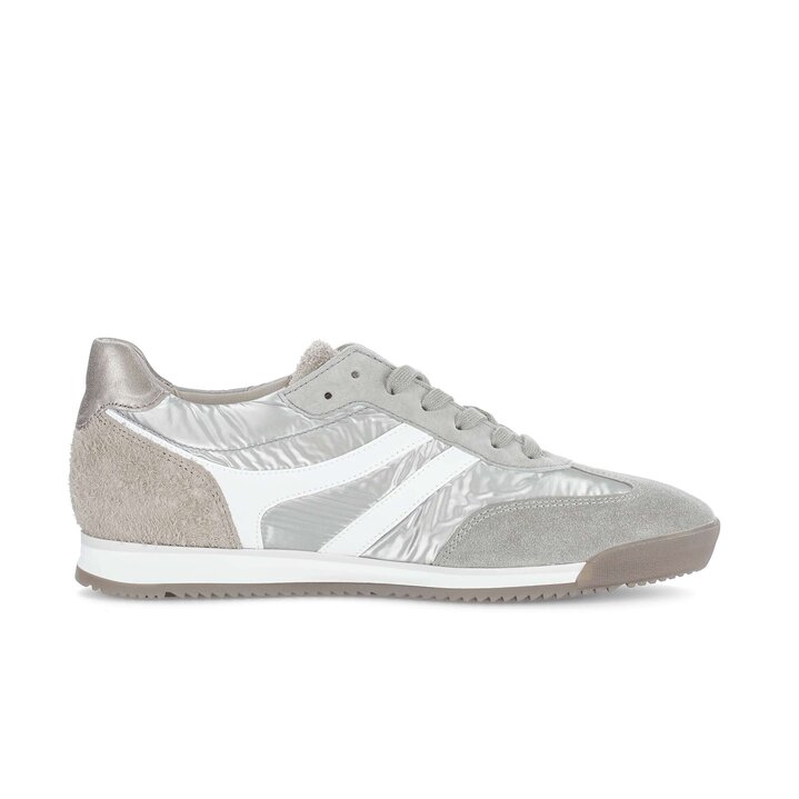 Sneaker low Grün #1