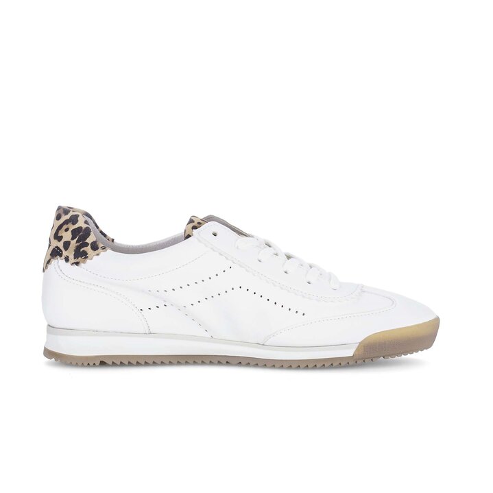 Sneaker low creme #1