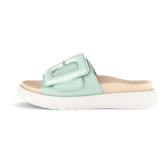 Pantolette Grün #0