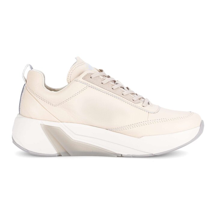 Sneaker low creme #1