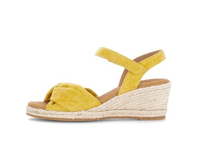 Sandalo con zeppa giallo
