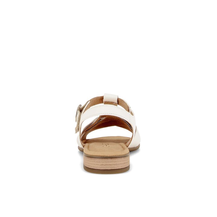 Riemchensandale creme #3