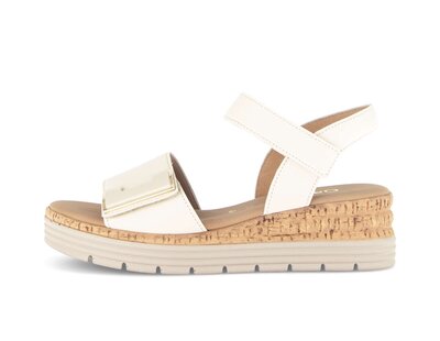 Sandalo con plateau beige