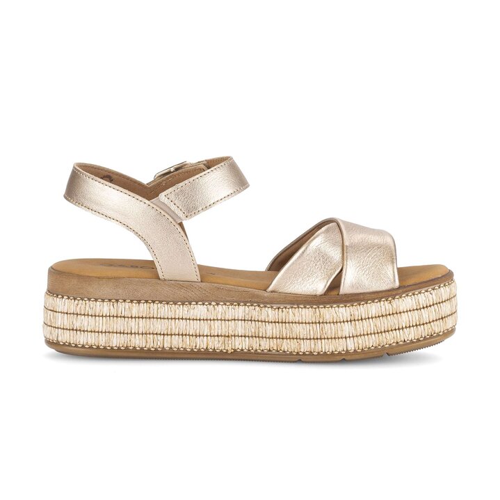 Sandalo con plateau oro #1