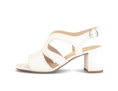 Sandalo con cinturino crema