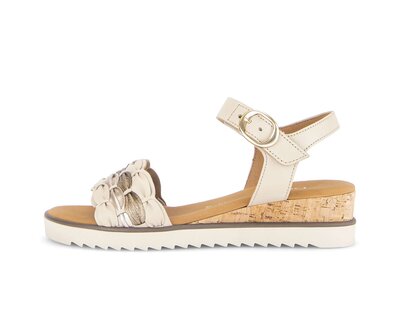 Sandalo con cinturino beige