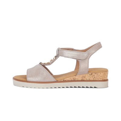 Sandal met riempjes beige
