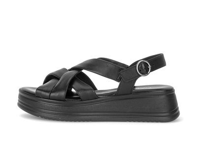 Sandalo con plateau nero