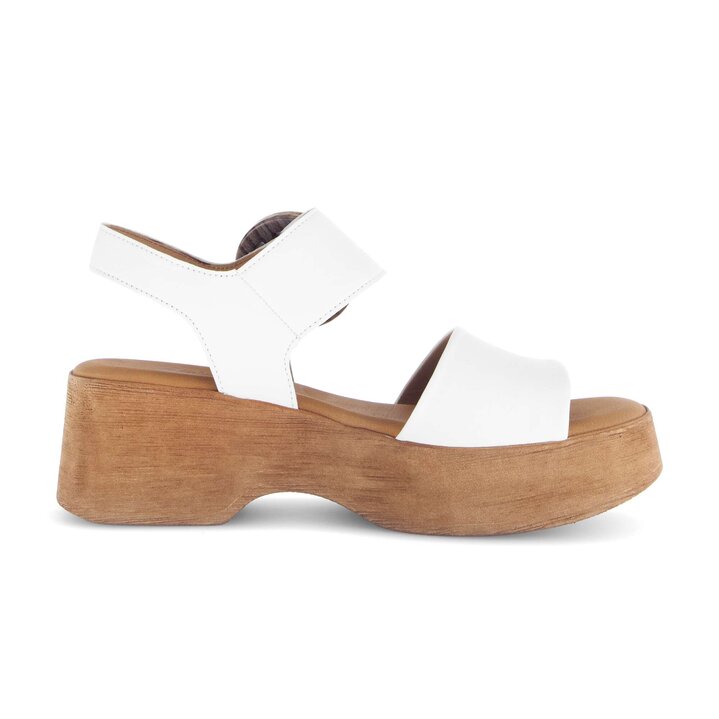 Platåsandaler creme #1