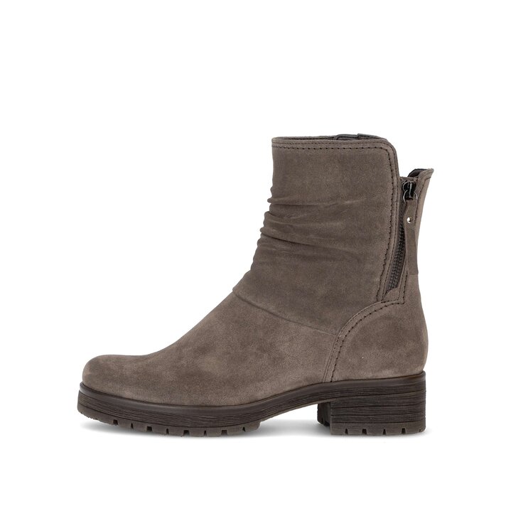 Sportliche Stiefelette braun #0